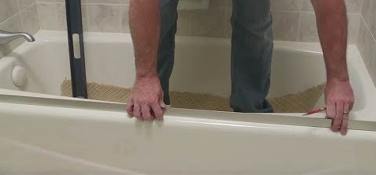 Sliding Shower Door Repair in Los Alamitos